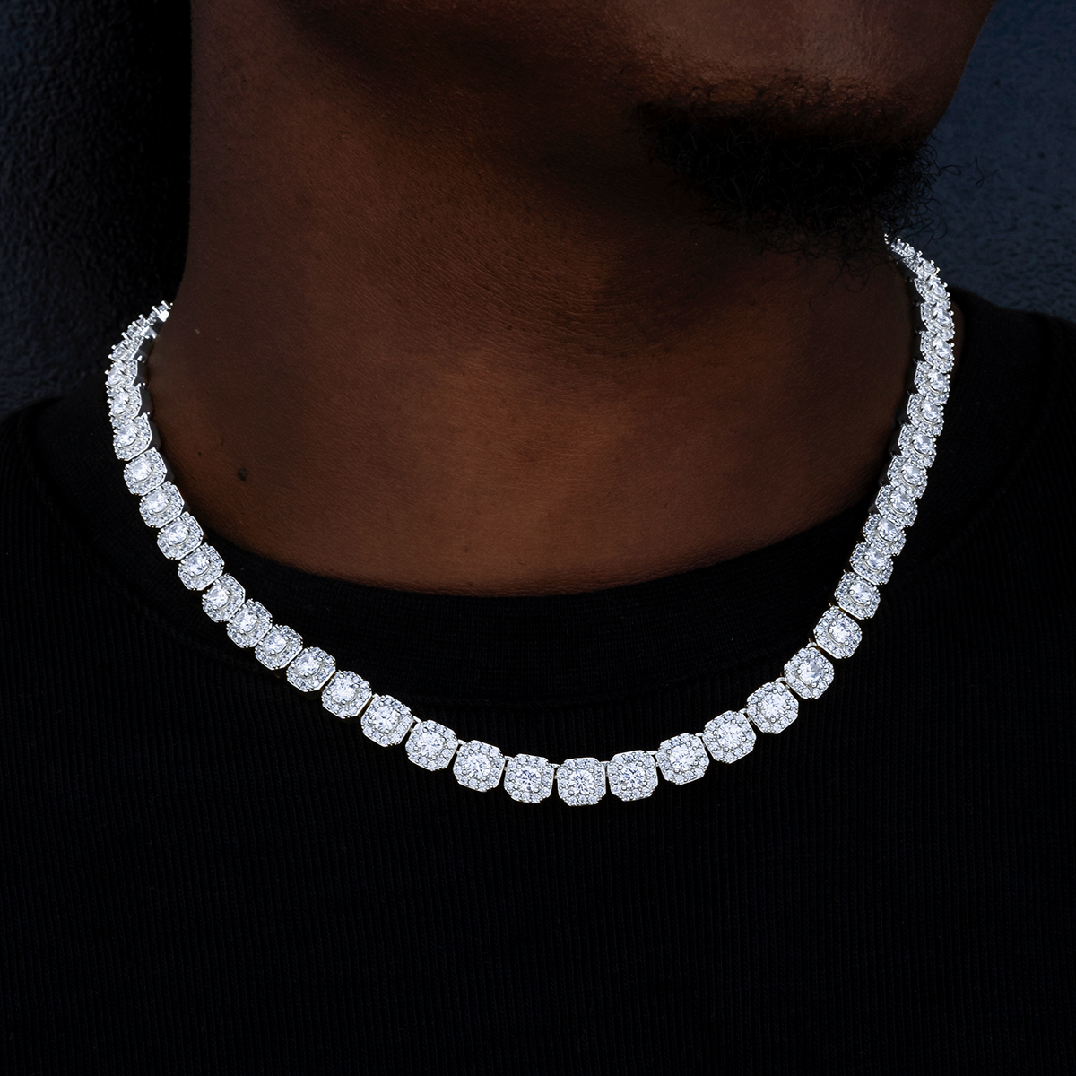 Chaîne Tennis Clustered 8Shine en Or Blanc – 8,5 mm