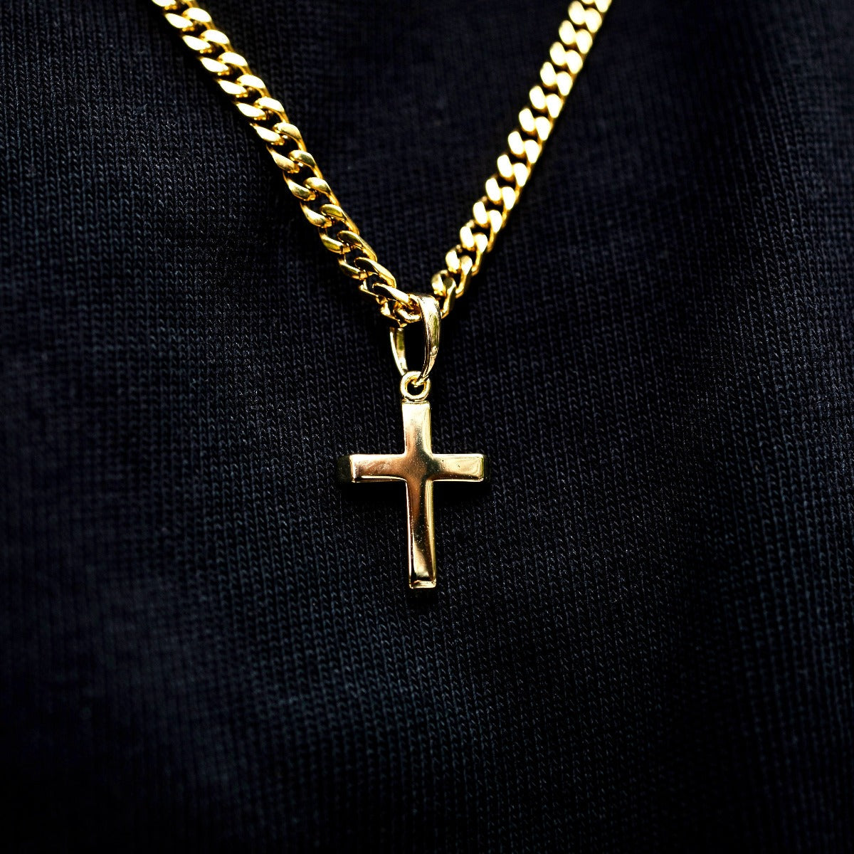 Pendentif Croix Simple Micro en Or Jaune 8Shine