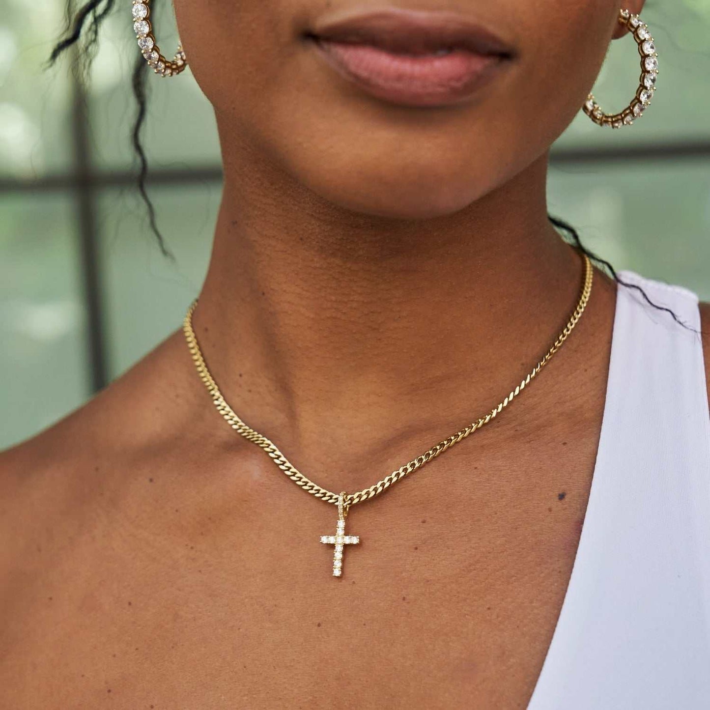 Pendentif 8Shine — Croix Micro à Diamants en Or Jaune