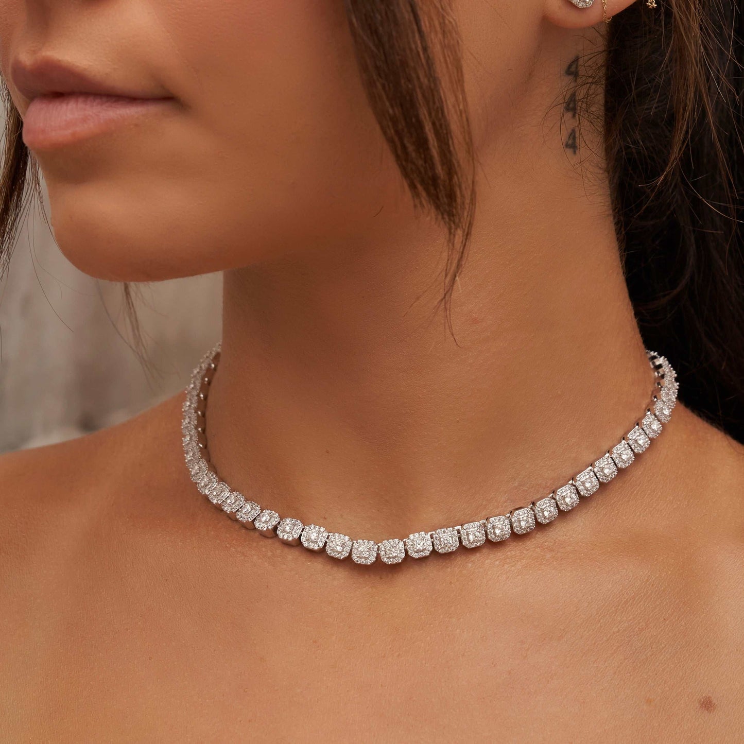 Collier 8Shine — Chaîne Micro Cluster Tennis en Or Blanc