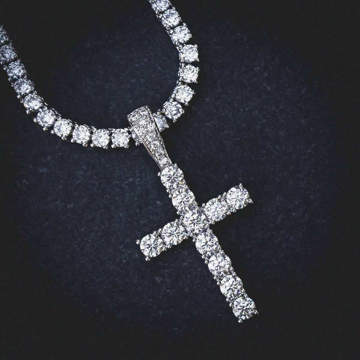 Pendentif 8Shine — Croix à Diamants en Or Blanc