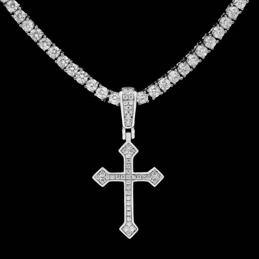 Pendentif Croix Celtique Givrée en Or Blanc 8Shine