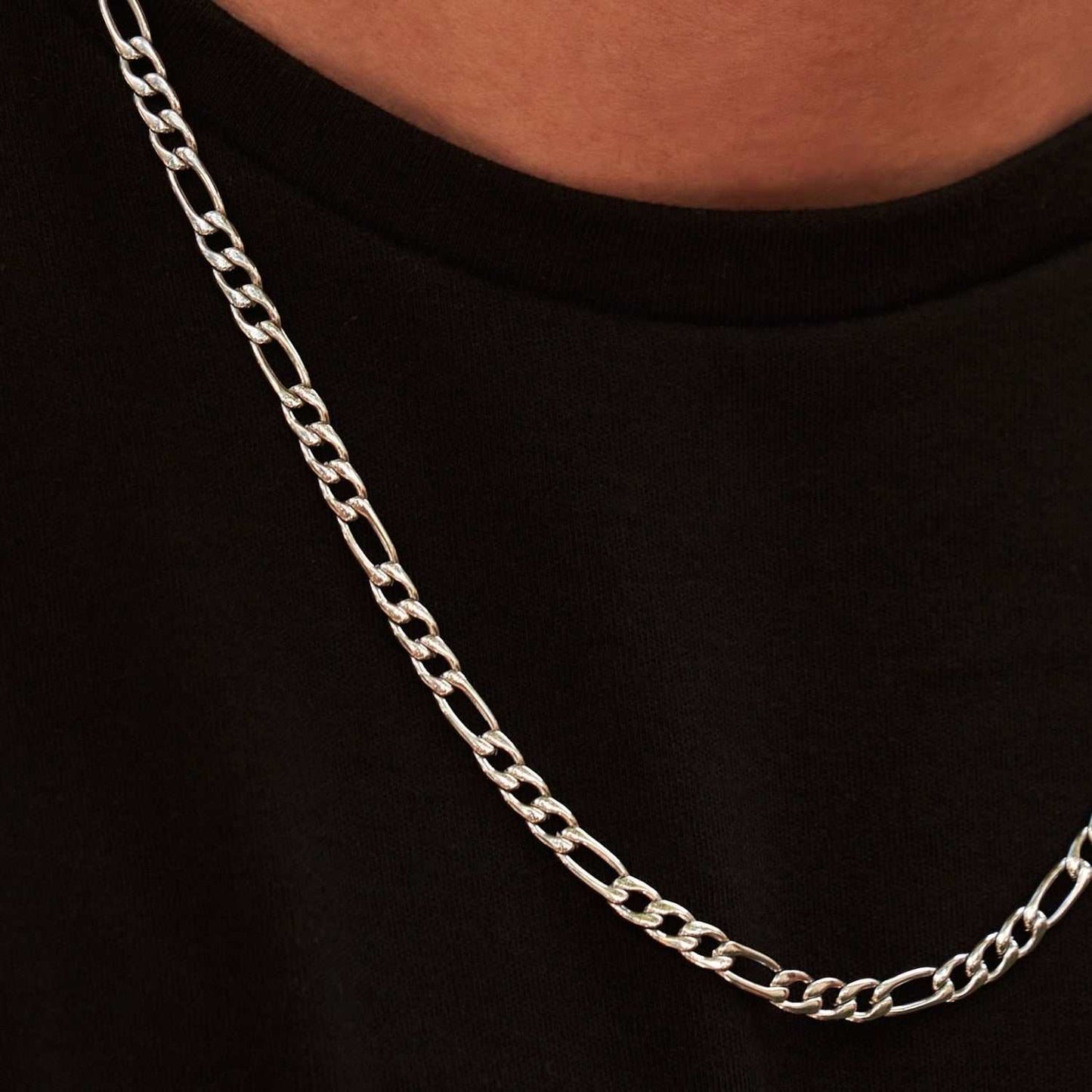 Chaîne 8Shine Figaro en Or Blanc – 4mm