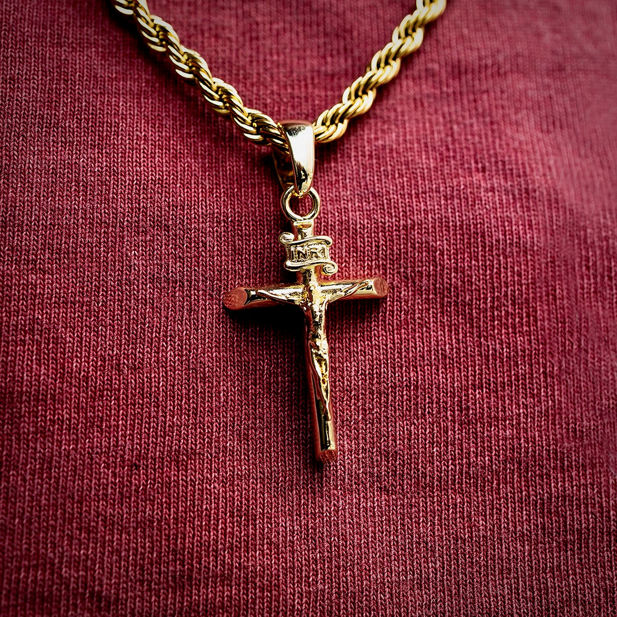 Pendentif Crucifix en Or Jaune 8Shine