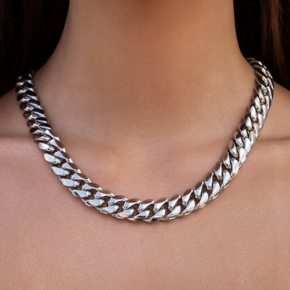 Collier 8Shine — Chaîne Signature Cuban en Or Blanc 12mm