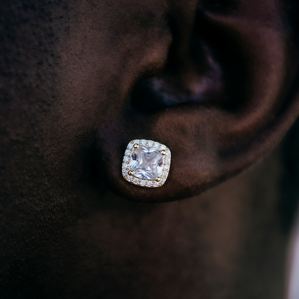 Boucles d’Oreilles 8Shine Cushion Cut en Or Jaune