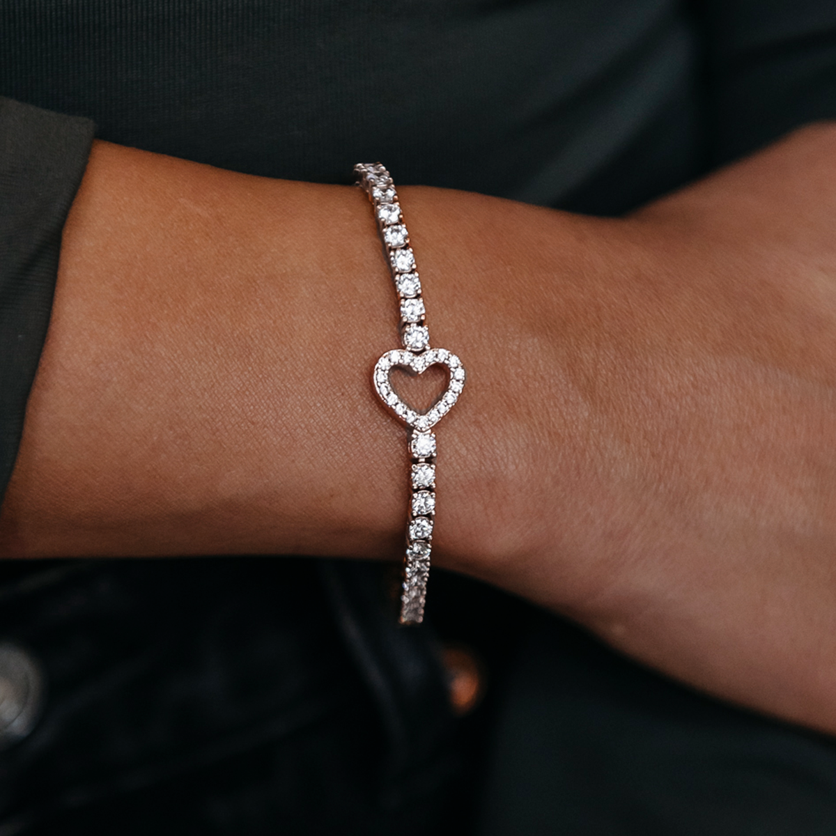 Bracelet 8Shine — Tennis Cœur en Or Blanc