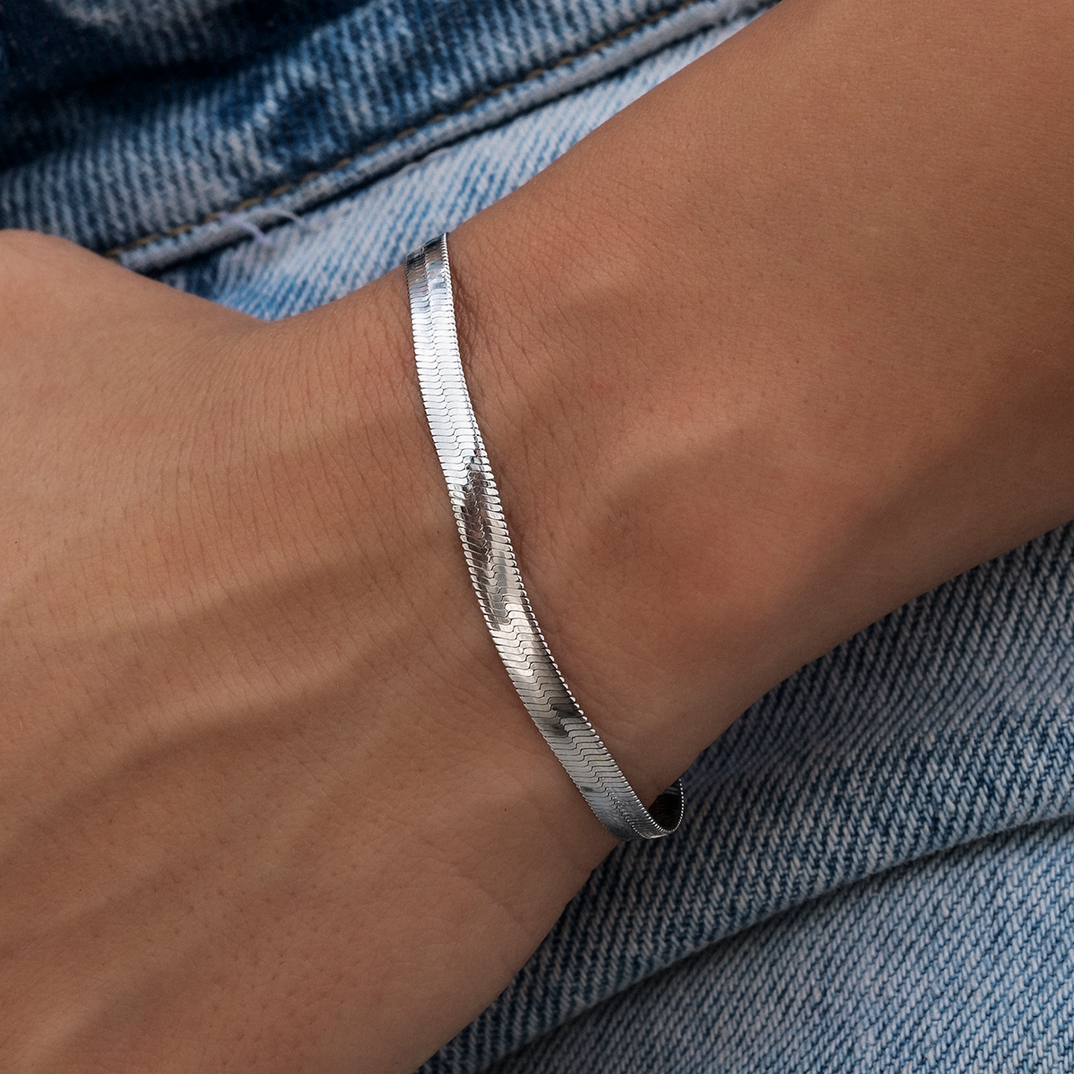 Bracelet 8Shine — Herringbone en Or Blanc 4mm
