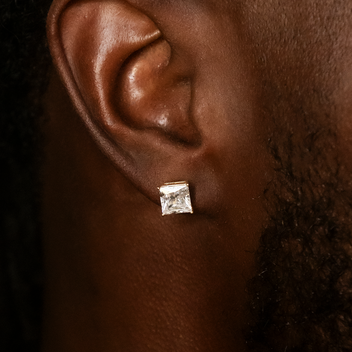 Boucles d’Oreilles 8Shine – Square Cut 7mm en Or Jaune