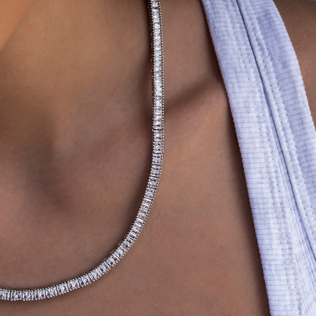 Collier 8Shine — Chaîne Tennis à Diamants Baguette en Or Blanc 3mm