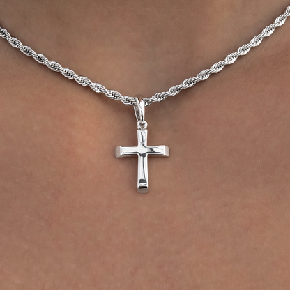 Pendentif 8Shine — Croix Micro Simple en Or Blanc