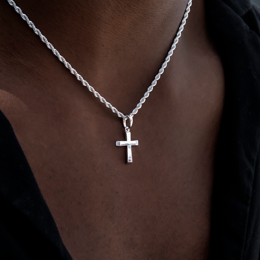 Pendentif Croix Simple Micro en Or Blanc 8Shine