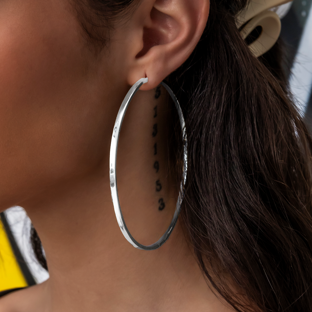 Boucles d’oreilles 8Shine — Polished Round Hoop en Or Blanc