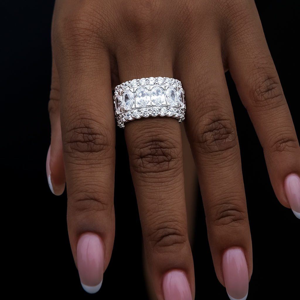 Bague 8Shine — Multi-Layer Crystal Diamond Band en Or Blanc Vermeil