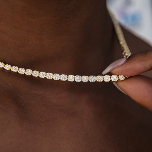 Collier 8Shine — Chaîne Mini Cluster Tennis Givrée en Or Jaune