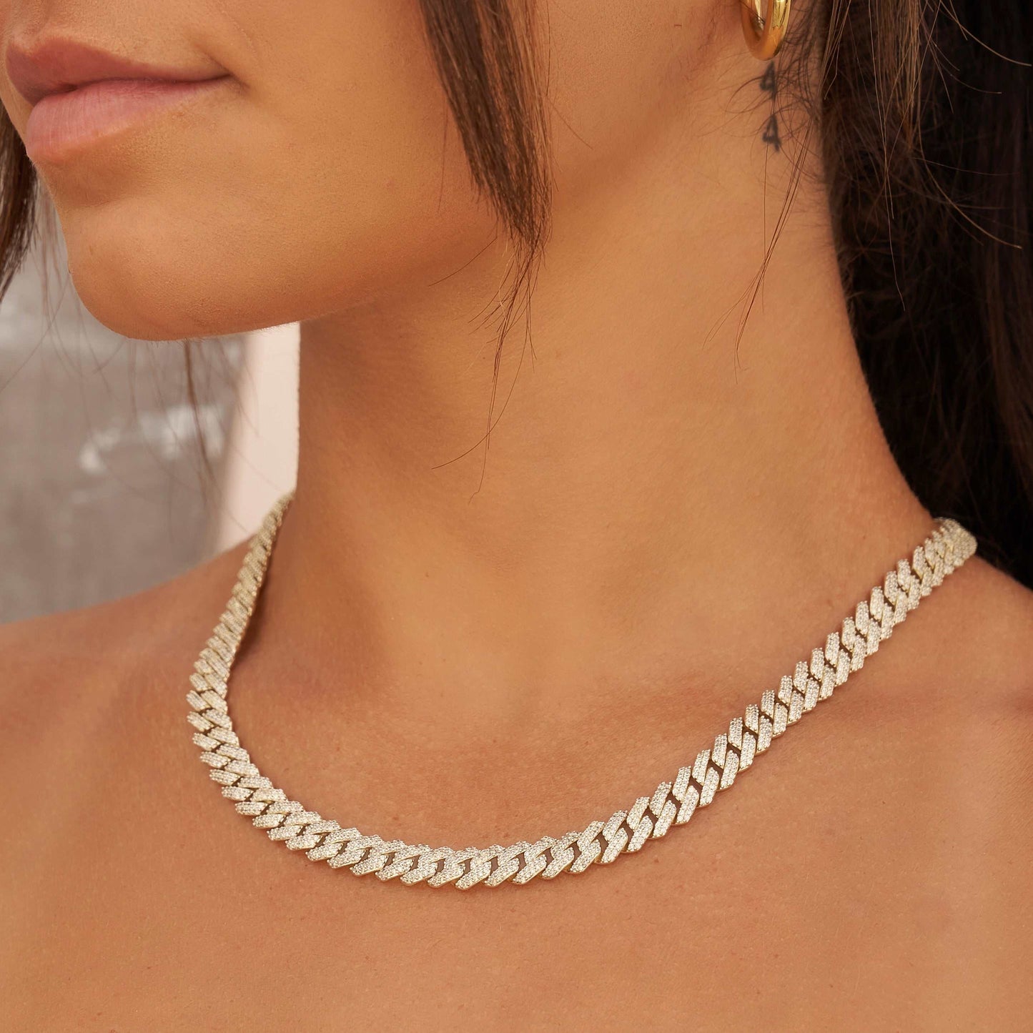 Collier 8Shine — Chaîne Cuban à Griffes Serties de Diamants en Or Jaune 8.5mm