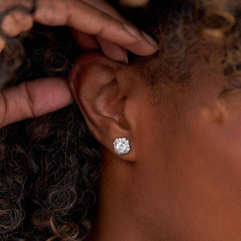 Boucles d’oreilles 8Shine — Micro Clustered Diamond en Or Blanc