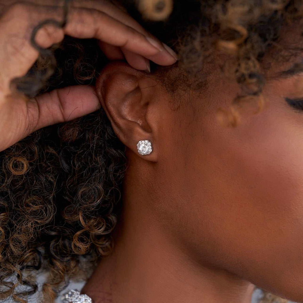 Boucles d’oreilles 8Shine — Micro Clustered Diamond en Or Blanc