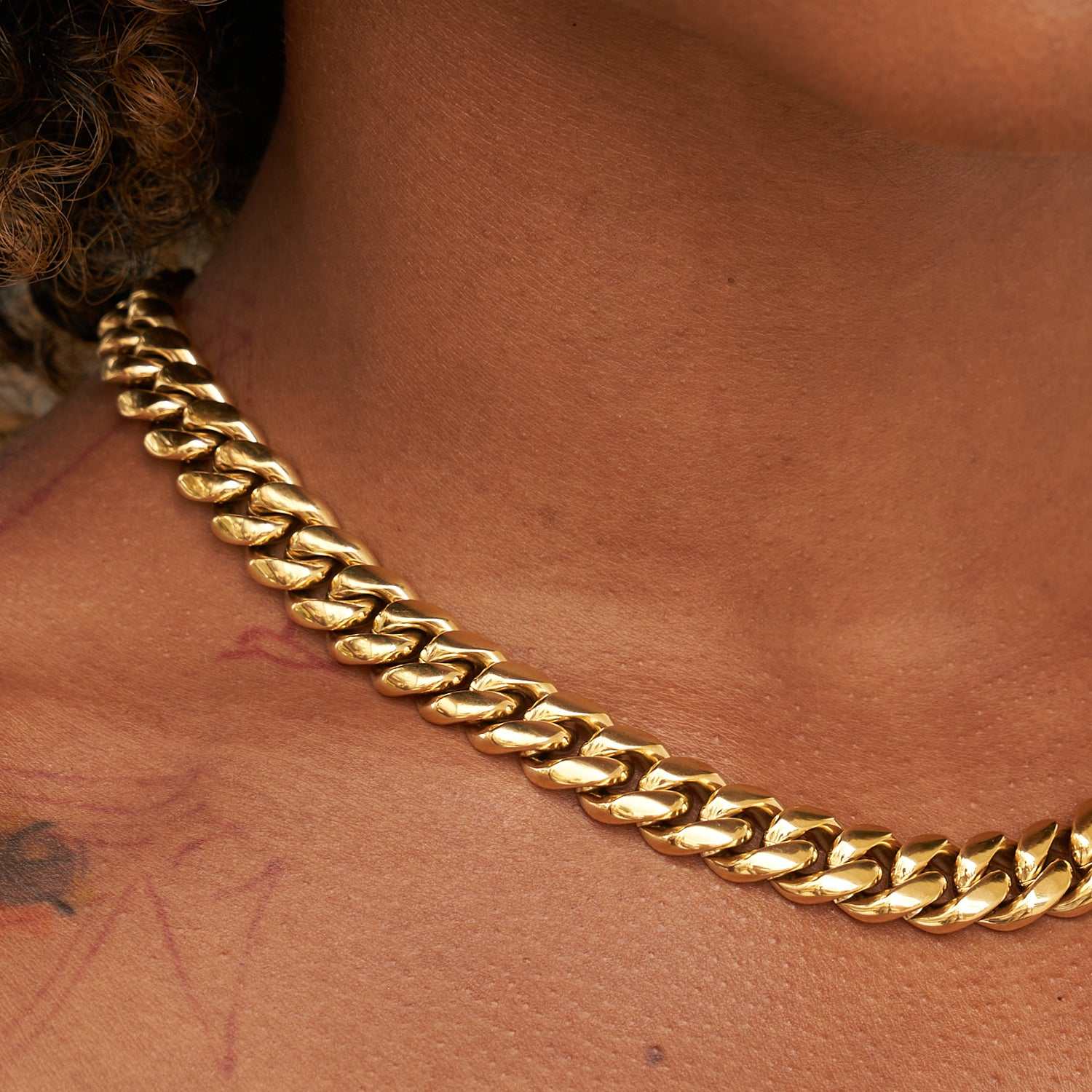 Collier 8Shine — Chaîne Signature Cuban en Or Jaune 12mm