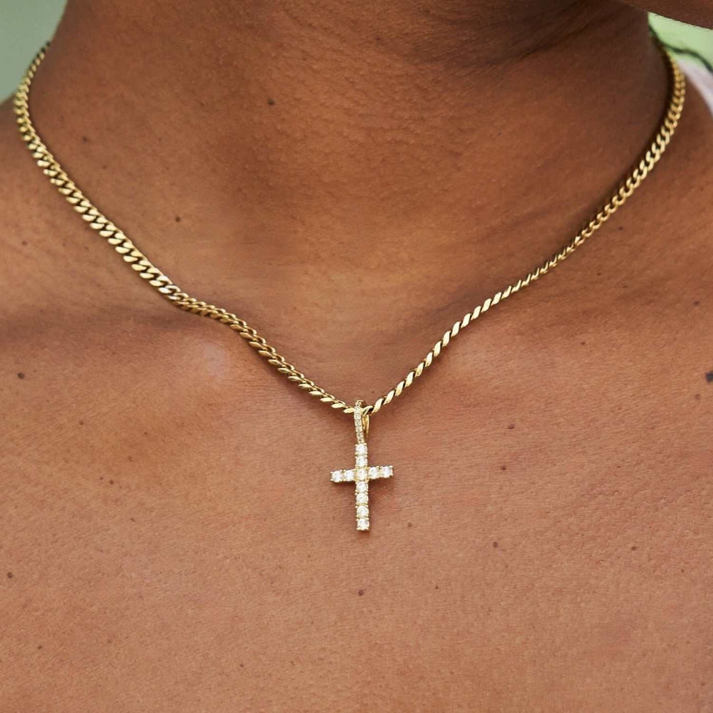 Pendentif 8Shine — Croix Micro à Diamants en Or Jaune