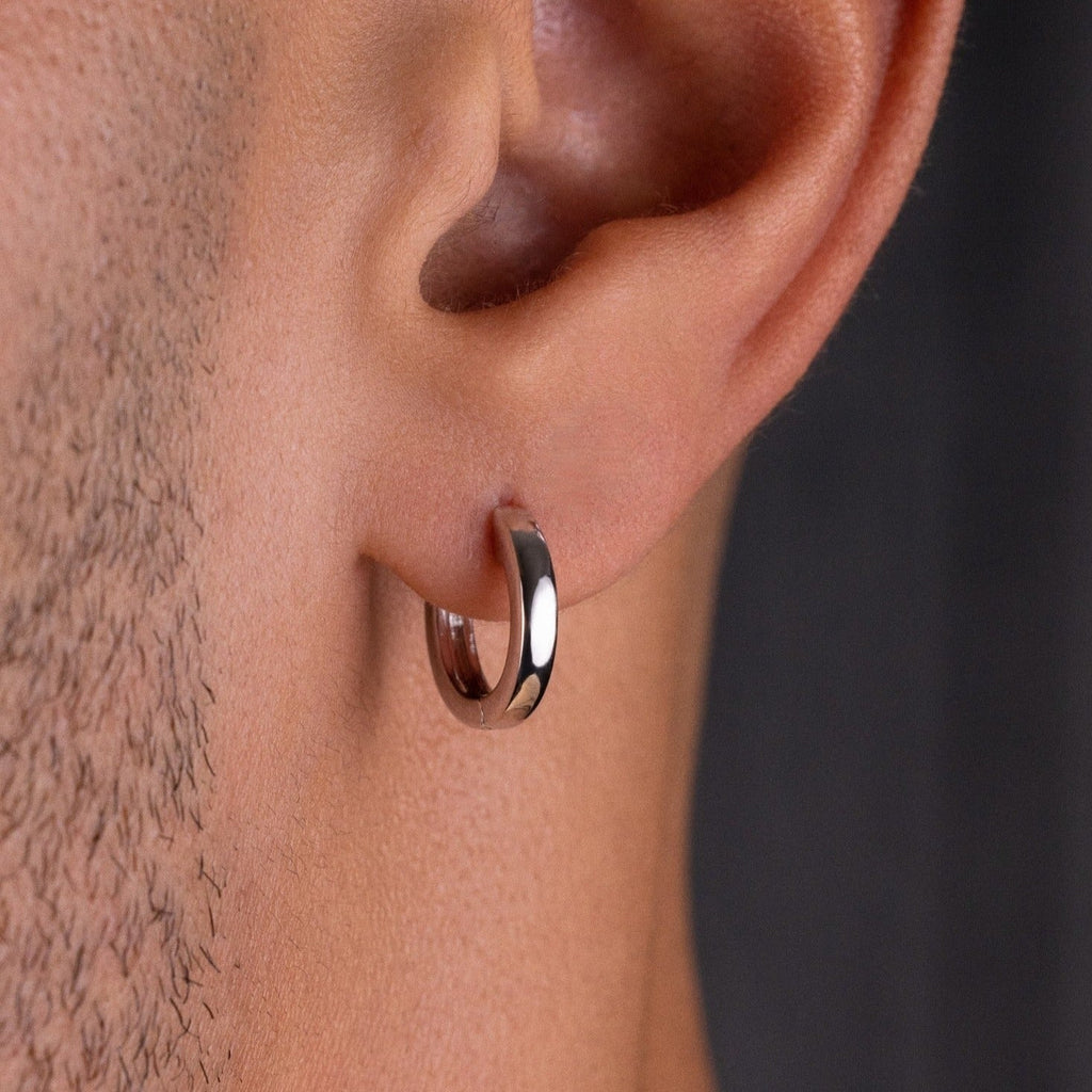 Boucles d’Oreilles 8Shine – Polished Round Hoop en Or Blanc