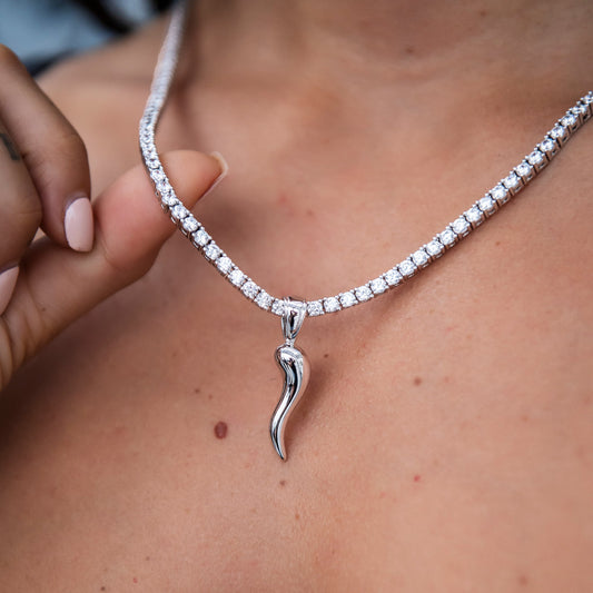 Pendentif 8Shine — Corne Italienne en Or Blanc