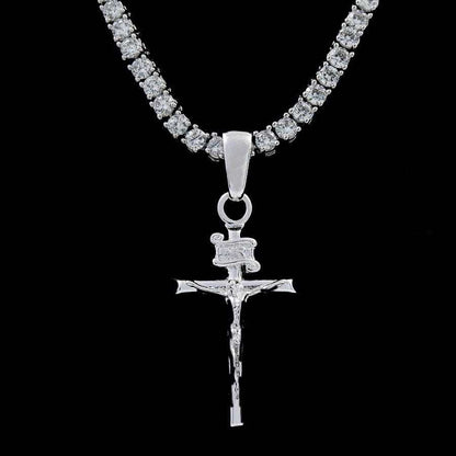 Pendentif 8Shine — Crucifix en Or Blanc