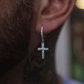 Boucles d’Oreilles 8Shine – Diamond Cross Hoop en Or Blanc
