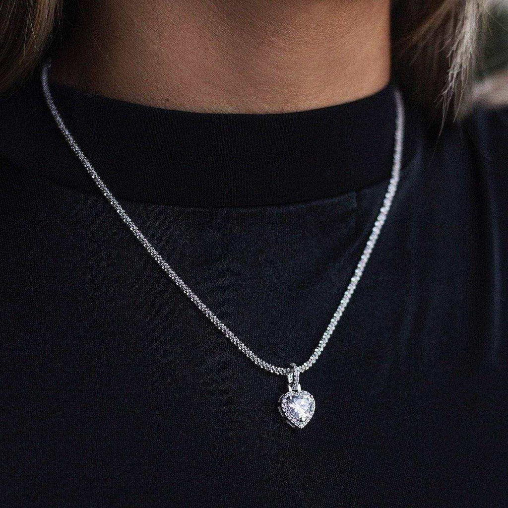 Pendentif 8Shine — Cœur Micro Iced à Diamants en Argent