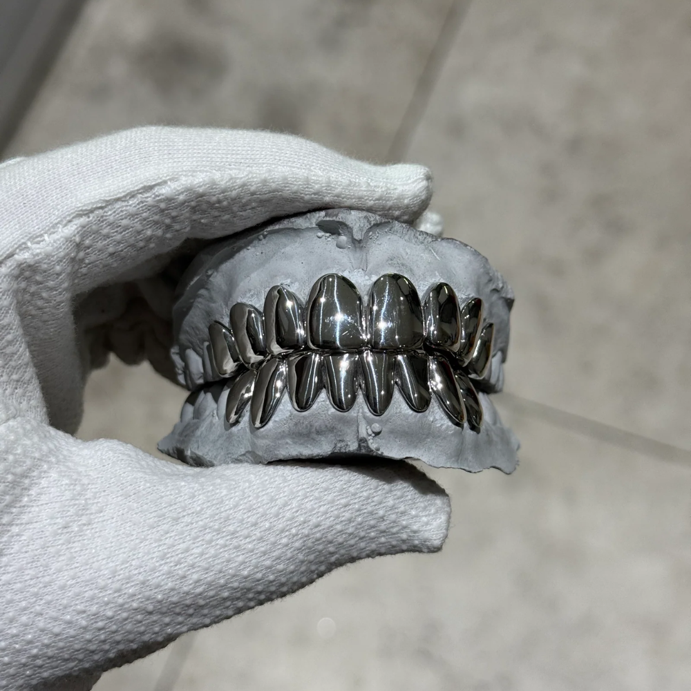 The Classic Silver Grillz