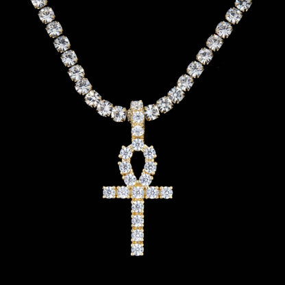 Pendentif 8Shine — Croix Ankh Micro Iced en Or Jaune