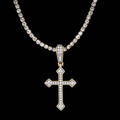 Pendentif Croix Celtique Givrée en Or Jaune 8Shine